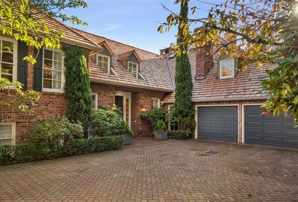 4939+Ne+Laurelcrest+Lane+Seattle+WA+USA+445849_001_S